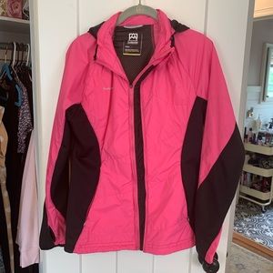 Avalanche Insulated Running Shell- Hot pink/black